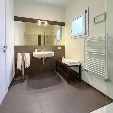 Cubbaita باليرمو